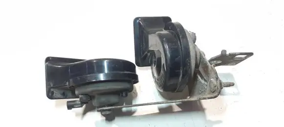 BMW 5 E60 E61 Horn signal A046313