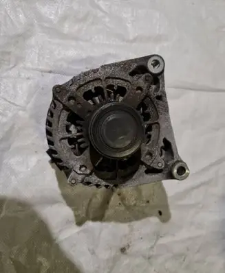 BMW 3 F30 F35 F31 Generator/alternator 7605478