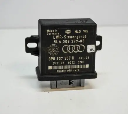 Audi A6 S6 C6 4F Headlight ballast module Xenon