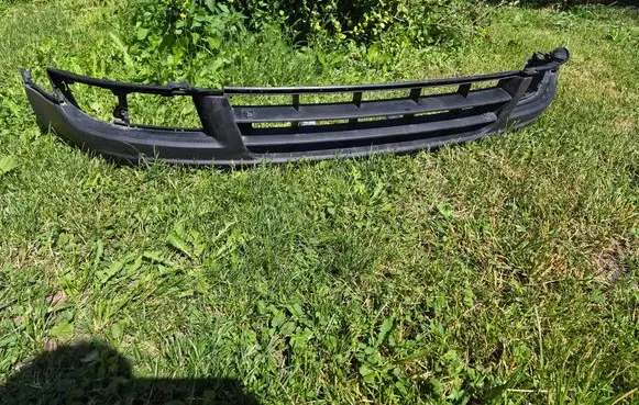 Volkswagen Touran I Front bumper lip 1T0805903 DNW13386