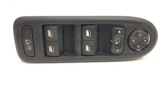 Peugeot 508 Electric window control switch