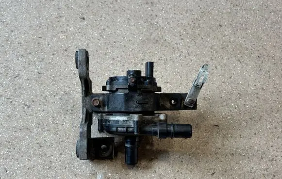 Electric auxiliary coolant/water pump