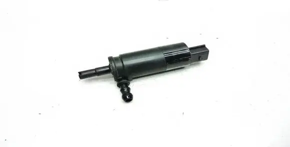 BMW 3 E92 E93 Headlight washer pump 6973097 67126973097