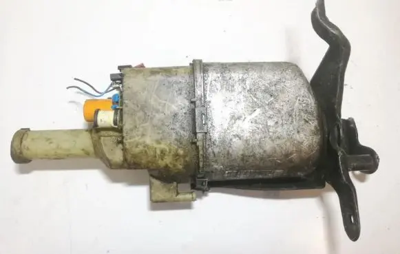 Opel Astra G Power steering pump 9156555
