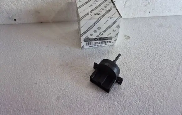 Fiat Stilo Fan control module 82486392