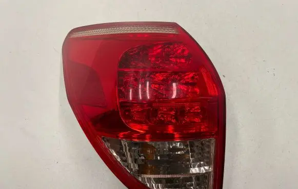 Toyota RAV 4 (XA30) Rear/tail lights 1090037