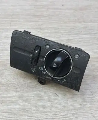 Mercedes-Benz E W211 Light switch 2115450904 04056025