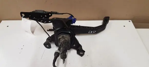 Clutch pedal