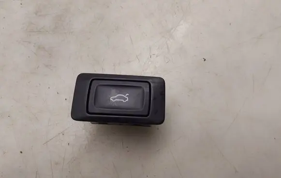 Audi A7 S7 4K8 Tailgate/boot open switch button 4G0959831C