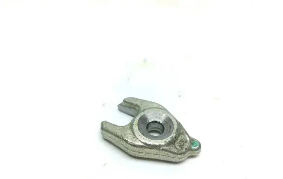 Renault Kadjar Fuel Injector clamp holder