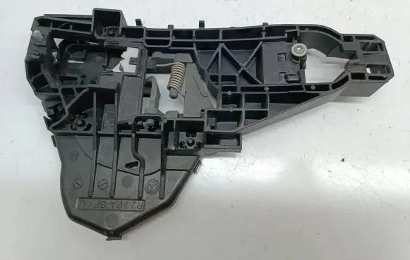 Mercedes-Benz A W169 Front door exterior handle/bracket A1697600234 981461100 1697600234