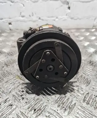 Nissan Primera Air conditioning (A/C) compressor (pump)