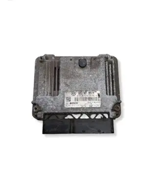 Volkswagen PASSAT B7 Engine control unit/module 03L907309N 0281016374