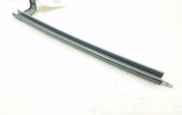 Toyota Land Cruiser (J120) Door glass rail 6740460100