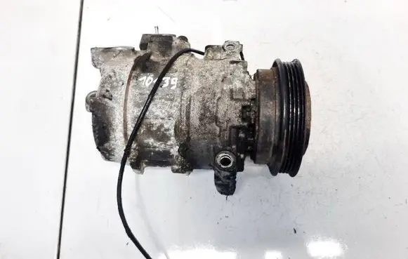 Volkswagen PASSAT B5.5 Air conditioning (A/C) compressor (pump) 8D0260808 447220-8180