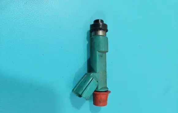 Toyota RAV 4 (XA30) Fuel injector 23250-28080 IMPRK1386115