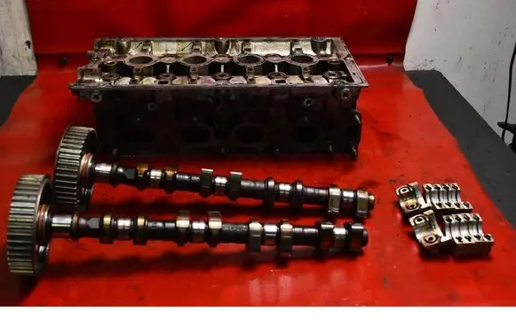 Opel Astra H Engine head 24461591