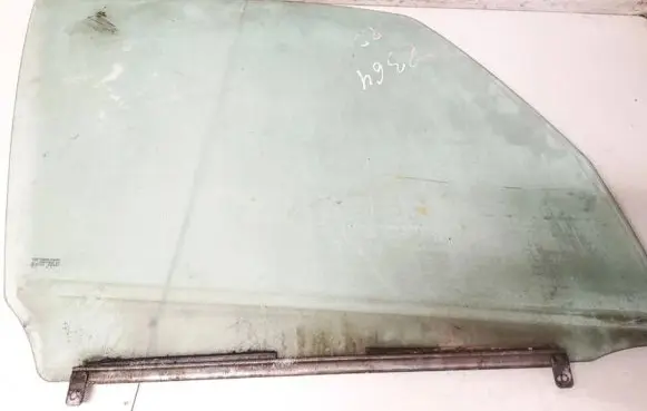 Fiat Sedici Front door window glass four-door