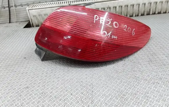 Peugeot 206 Rear/tail lights 2531