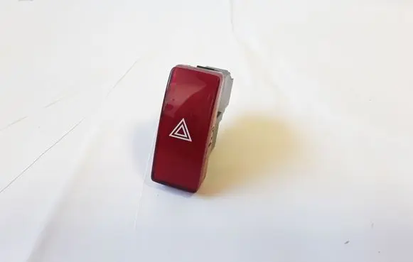 Honda CR-V Hazard light switch M33808