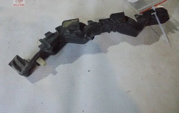 KIA Sportage Front bumper mounting bracket