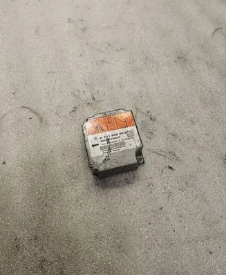 Mercedes-Benz E W211 Airbag control unit/module A2118205785
