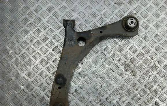 Chrysler Voyager Front lower control arm/wishbone