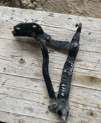 Audi A8 S8 D3 4E Tailgate/trunk/boot hinge 4E0827299F