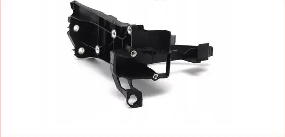 Mercedes-Benz GLC X253 C253 Front bumper mounting bracket 