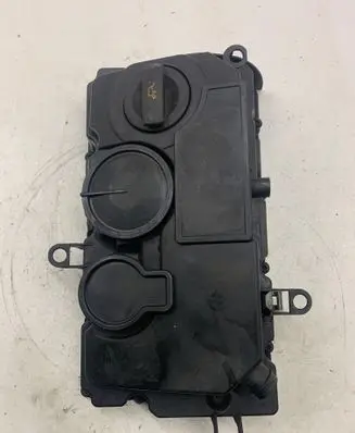 Volkswagen PASSAT B6 Rocker cam cover 03G103469M