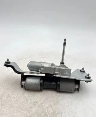 BMW 2 F46 Trunk lid opening control unit 7365220 7442324 51497442324