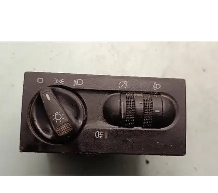 Volkswagen Golf III Light switch 