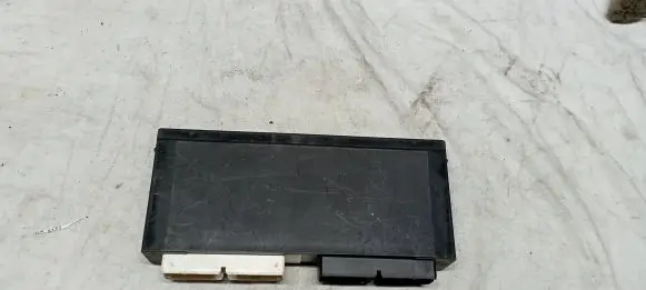 BMW 5 E34 Comfort/convenience module 61351379741 604040501E