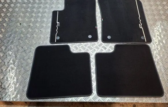 Fiat 500 Car floor mat set S25099046 71807945