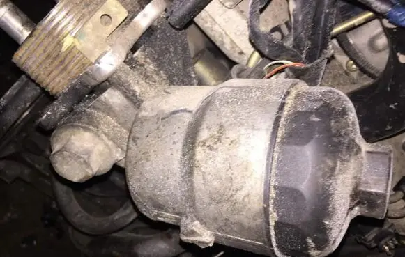 Opel Astra H Oil filter cover 