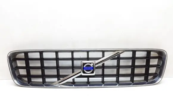Volvo XC90 Front bumper upper radiator grill 8620641 08620587