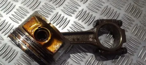 Fiat Bravo - Brava Piston with connecting rod