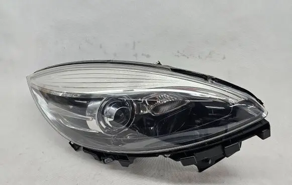 Renault Scenic III - Grand scenic III Headlight/headlamp 260108323R