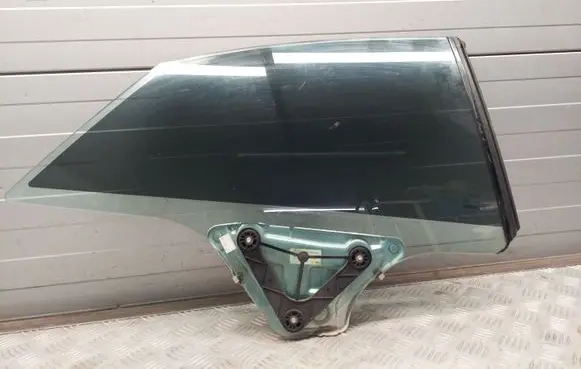 Mercedes-Benz E C207 W207 Rear door window glass A2076701403 43R00050