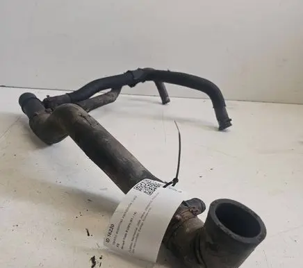 Renault Trafic II (X83) Engine coolant pipe/hose 922434