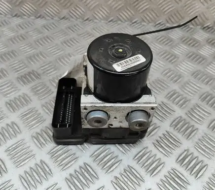 Chrysler 300 - 300C ABS Pump P04779679AC 00009385C600