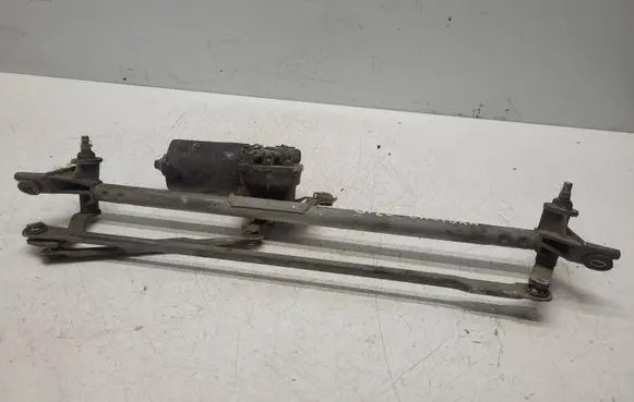 Opel Calibra Front wiper linkage and motor