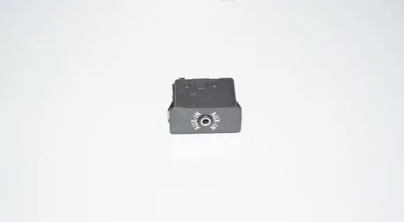 BMW 5 F10 F11 AUX in-socket connector 9237655 6986791
