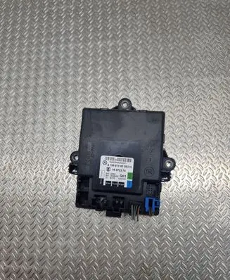 Mercedes-Benz B W245 Door control unit/module A1698209226
