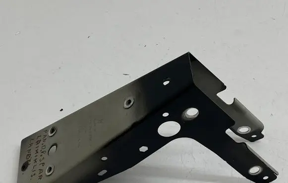 Porsche Panamera (970) Fender mounting bracket 97050435605