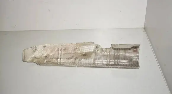 BMW 5 F10 F11 Heat shield in engine bay 8511809 11628511809 7801644