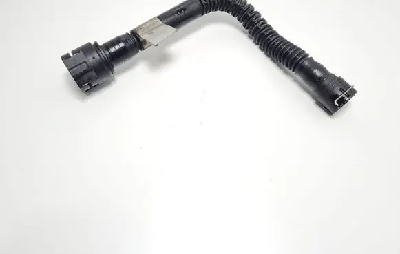 Opel Insignia A Engine coolant pipe/hose 55566095