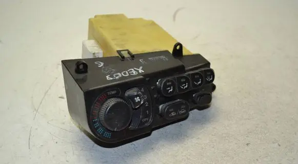 Mazda Xedos 6 Climate control unit 1464302943