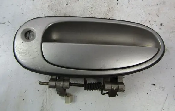 KIA Sephia Front door exterior handle 