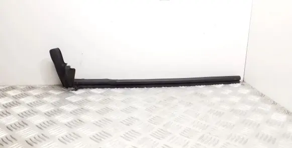 Audi A5 8T 8F Rubber seal rear door window/glass 8F0839480E